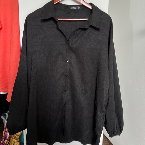 Button down blouse - Picture 2 of 5